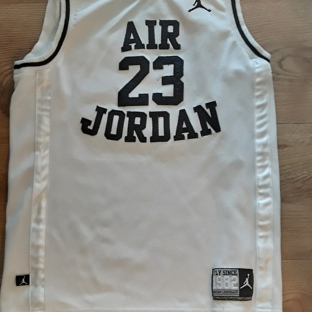 Jordan Jersey youth.